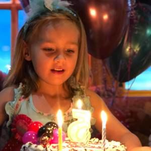 Meet your Posher, Billie